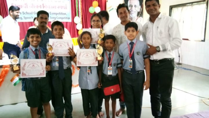 Scholars School - Vedvyas Ashram Inter School Group Comp - 15-august 2018